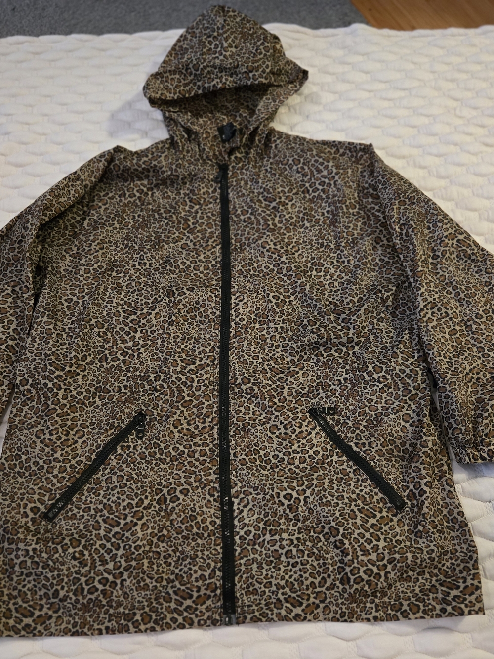 Shed Rain Women's Anorak Rain Jacket M/L Animal Print, Full Zip, Hooded